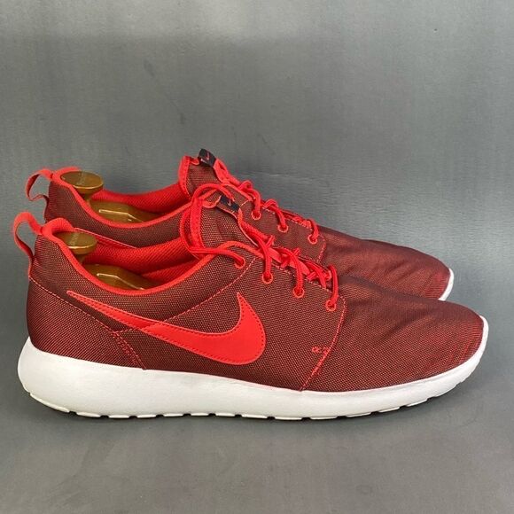 Nike Roshe One Premium 'University Red' sneaker shoes mens size 13 - Picture 1 of 8